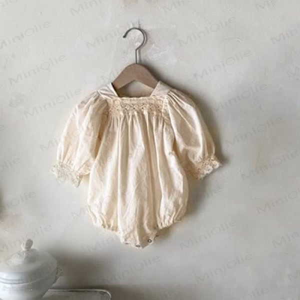 Baby Girl Solid Color Bodysuit
