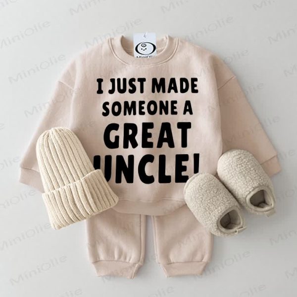 I JUST MAKE SOMEONE A GREAT UNCLE! Baby Sweatshirt 2-piece Beige Set