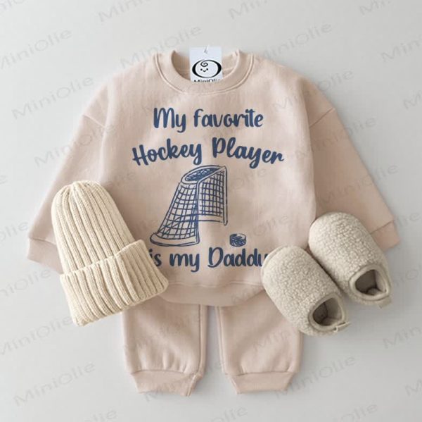 MY FAVORITE HOCKEY PLAYER IS MY DADDY Baby Beige Sweatshirt 2-piece Set